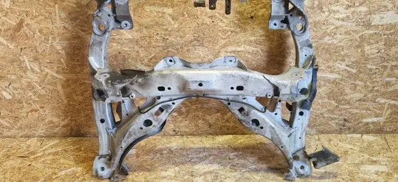 BMW 7 F01 F02 F03 F04 Front subframe 6796692 560809439