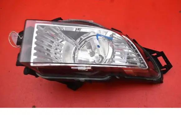 Opel Insignia A Front fog light 13226828