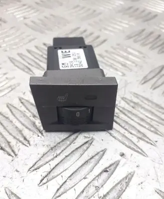 Opel Vectra C Seat heating switch 13138251