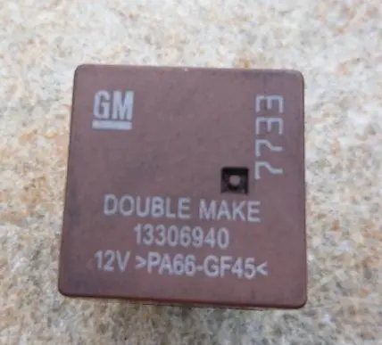 Opel Insignia A Other relay 13306940