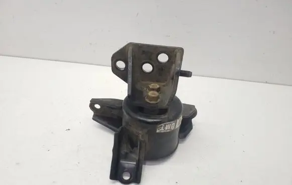 KIA Sportage Engine mount bracket 218322S100