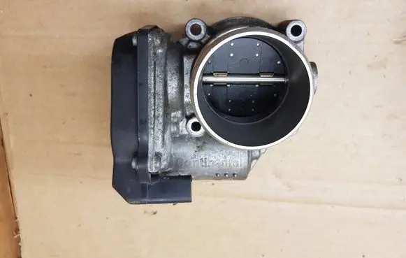 Audi A5 8T 8F Throttle valve 06F133062Q A2C53390403