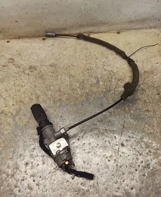 Volkswagen PASSAT B5.5 Ignition lock 4B0905851F