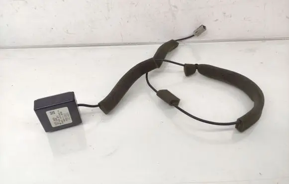 Nissan X-Trail T31 Aerial GPS antenna 25975JG40A