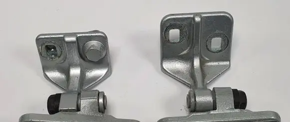 Mercedes-Benz C W203 Rear door hinge set 