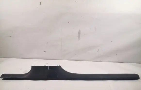 Volkswagen Golf Plus Front sill trim cover 5M0853371