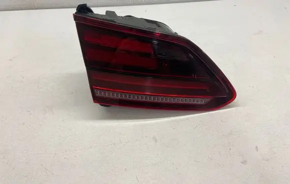 Volkswagen Arteon Tailgate rear/tail lights 3G8945307N 81730103