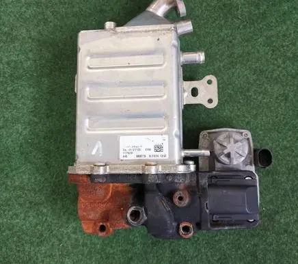 Volkswagen Crafter EGR valve 04L131512CG