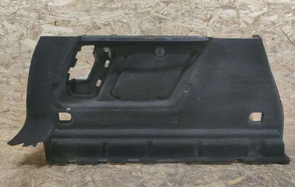 Opel Astra J Trunk/boot lower side trim panel 13337791