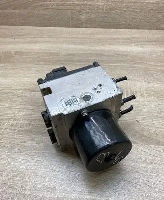 Volkswagen PASSAT B6 ABS Pump 3C0614109T