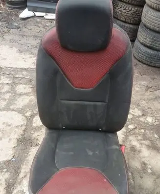 Renault Clio IV Front passenger seat 