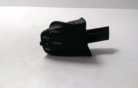 Ford Focus Sound control switch 98AB14K147AC