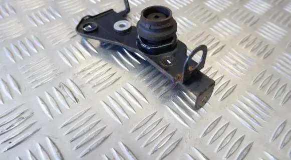 Toyota RAV 4 (XA40) Radiator support slam panel bracket 1653426050 1652328030