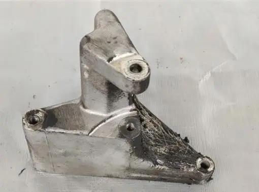 Mercedes-Benz SL R107 Power steering pump mounting bracket 