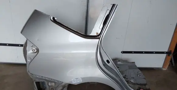 Toyota Prius+ (ZVW40) Rear quarter panel 