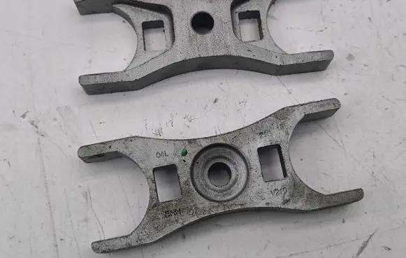 Audi A5 Fuel Injector clamp holder
