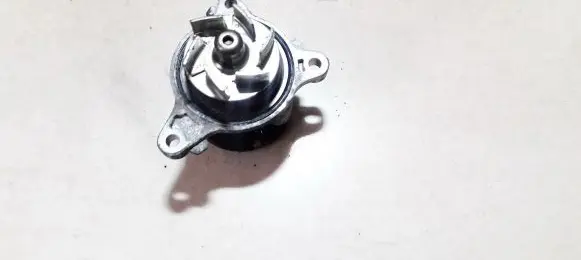 Hyundai i10 Water pump