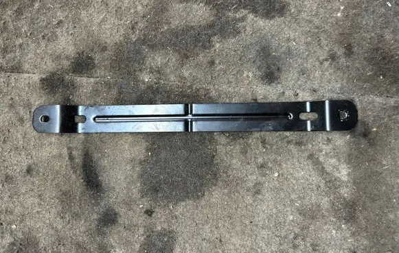 BMW 1 F20 F21 Battery bracket 7596871