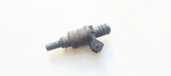 BMW 5 E39 Fuel injector 1427240