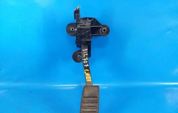 Ford Mustang VI Gear shift selector indicator CR339F836BB