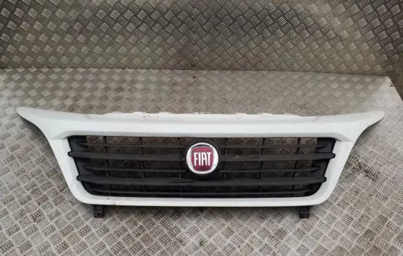 Fiat Ducato Front bumper upper radiator grill 1314846070 18072151