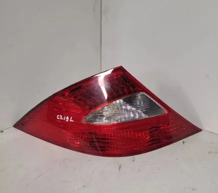 Mercedes-Benz CLS C219 Rear/tail lights A2198200164 427001 427101L