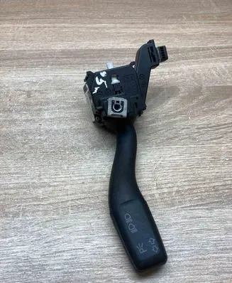 Audi A3 S3 8P Indicator stalk 8P0953513A