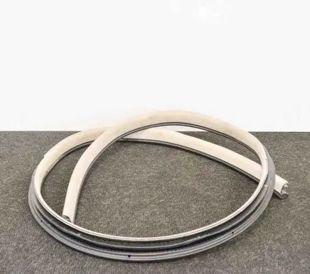 Mercedes-Benz E A207 Rubber seal front door (on door) A2076920476