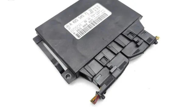 Mercedes-Benz E W211 Parking PDC control unit/module A0255457132 0263004025
