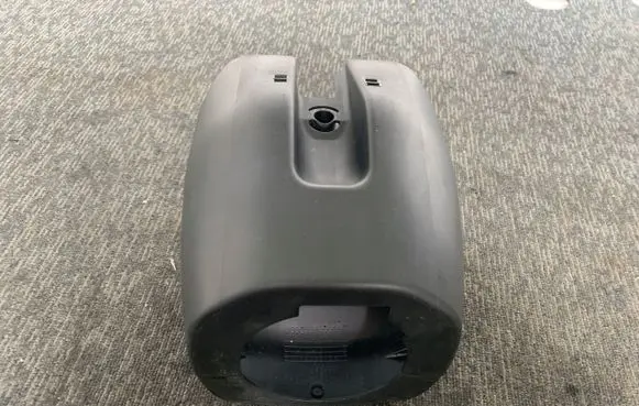 Suzuki SX4 S-Cross Steering wheel column trim