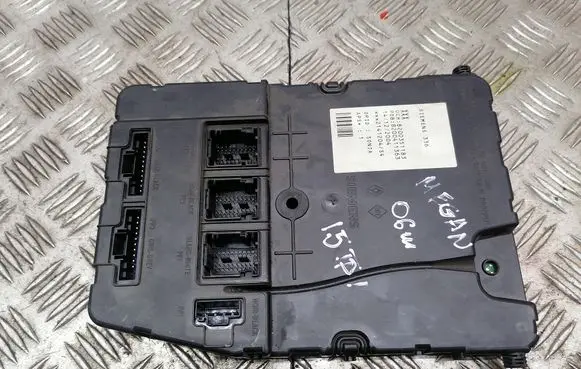 Renault Megane II Comfort/convenience module 8200351183 S118400260C
