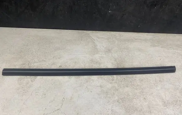 Honda Civic Rear glass trim