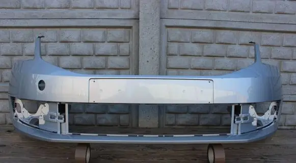 Skoda Octavia Mk3 (5E) Front bumper 5E0807221N