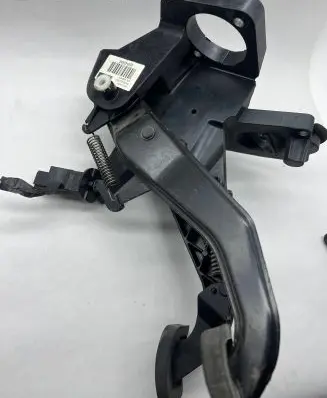 Mercedes-Benz B W245 Pedal assembly 4010047A 4584996