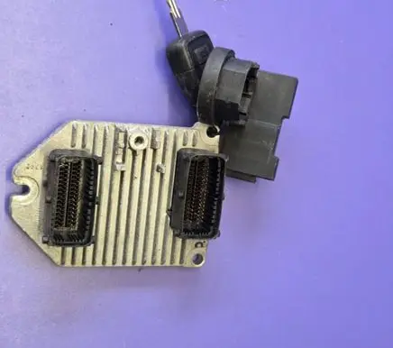 Opel Astra G Engine ECU kit and lock set 55351702 5WK91720 S0100102
