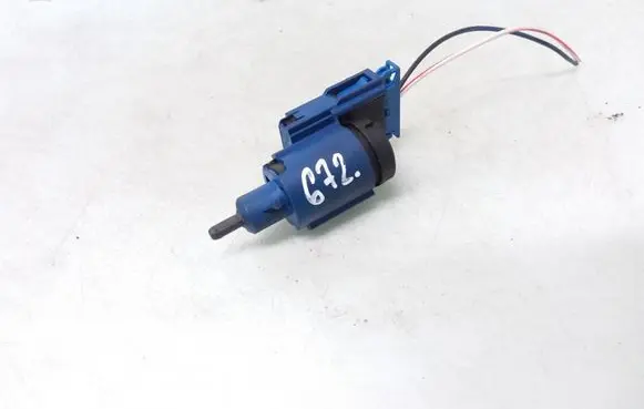 Volkswagen Golf IV Brake pedal sensor switch 1J0927189