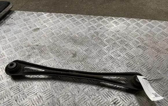 Volkswagen Touareg I Rear upper control arm/wishbone