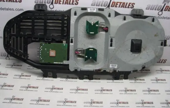 Mercedes-Benz GL X164 Aerial GPS antenna A2518201375