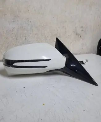 Mercedes-Benz E C207 W207 Front door electric wing mirror A2078102616 0001729615 20091117T051