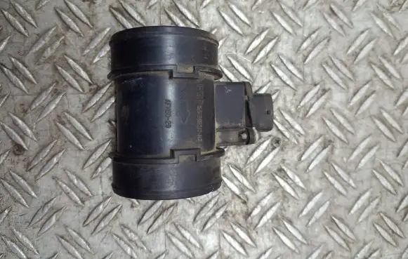 Opel Zafira B Mass air flow meter AFH6029 55350046