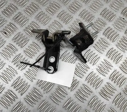 Mitsubishi Outlander Rear door hinge set 5702A063 5732A054