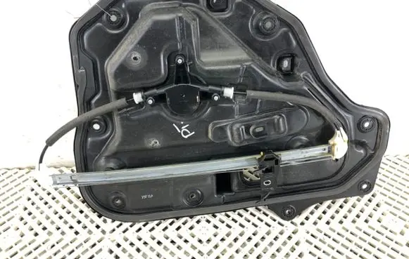 Mazda CX-5 Rear door window regulator with motor KD5372972