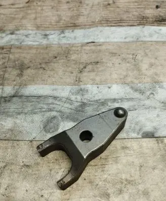 Lexus IS 220D-250-350 Fuel Injector clamp holder