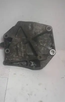 Opel Vectra C A/C compressor mount bracket 55191339