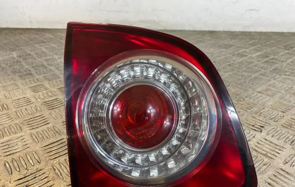 Volkswagen Golf Plus Tailgate rear/tail lights 5M0945093H 23407 964962014641