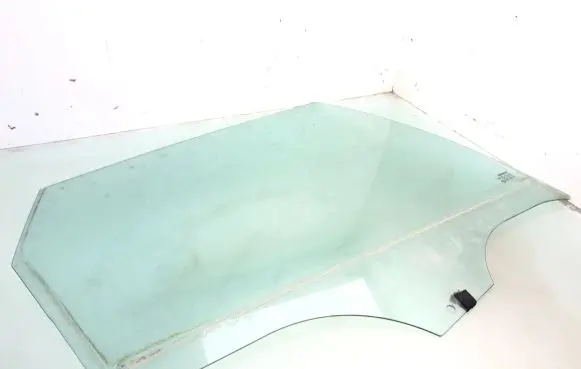 Renault Scenic II - Grand scenic II Rear door window glass AS2