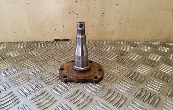 Audi A6 S6 C4 4A Stub axle 