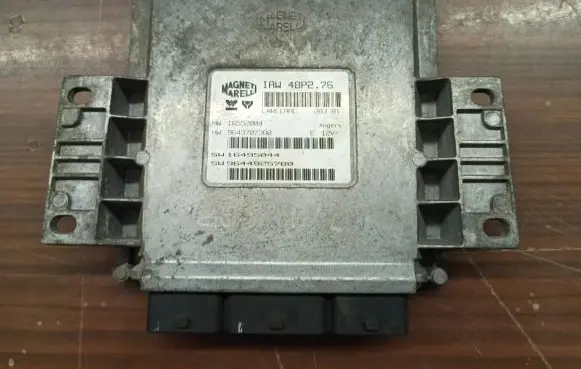 Peugeot 206 Engine control unit/module 9643707380 9644925780 iaw48p2.76