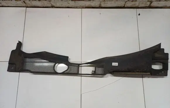 Audi A5 8T 8F Wiper trim 8K2819447
