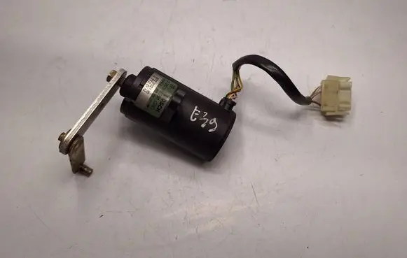 BMW 5 E39 Accelerator pedal position sensor 1712009 12721712009 0281002291